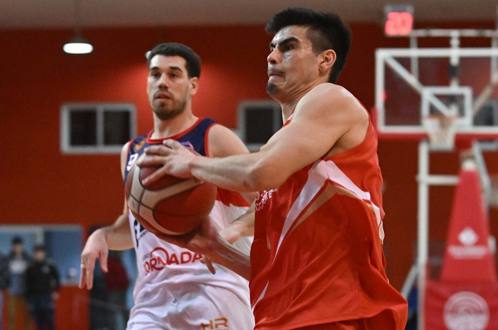 Básquet: Huracán visita a Ferro en Puerto Madryn