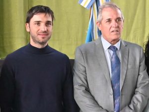 Torres y Punta presentan plan integral de alfabetización