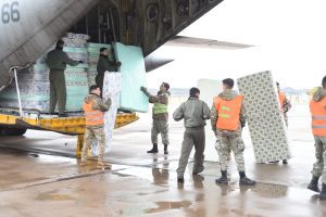 Provincia recibió cargamento para las familias afectadas por temporal de nieve.