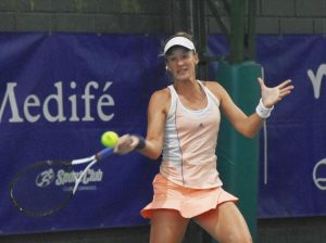 Victoria Bosio, sin perder un set, buscará este viernes su pase a la final del ITF W15 de Trelew.