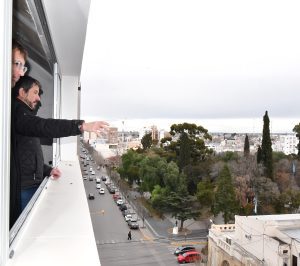 Empresarios privados invierten en la renovación del Hotel Centenario.