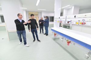 Llegó equipamiento para el nuevo Hospital de Alta Complejidad de Trelew.